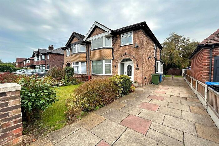 3 Bedroom Semi Detached House For Sale In Cranmere Drive, Sale, M33