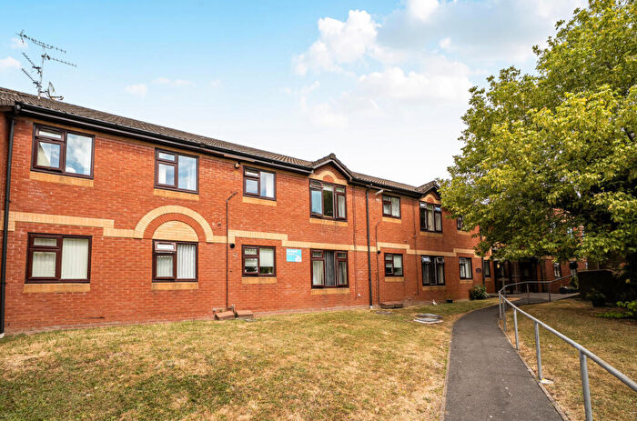 2 Bedroom Apartment For Sale In Ty-Gwyn Road, Penylan, Cardiff, CF23