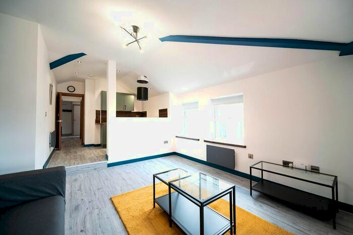 1 Bedroom Flat To Rent In Warrington Street, Ashton-Under-Lyne, OL6