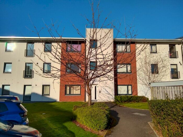 1 Bedroom Flat To Rent In New Mart Gardens, Edinburgh, EH14