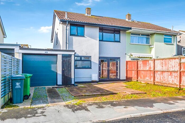 3 Bedroom Semi Detached House For Sale In Ty To Maen Close, Old St. Mellons, Cardiff, CF3