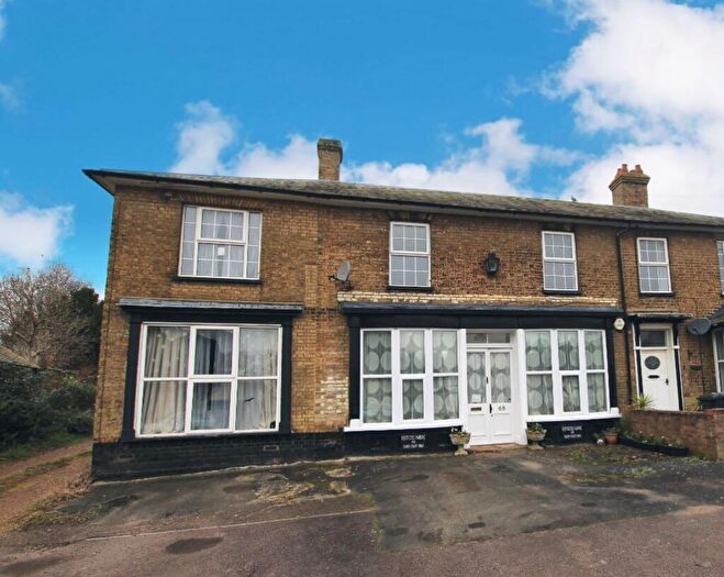 3 Bedroom Maisonette For Sale In Park Lane, Blunham, MK44