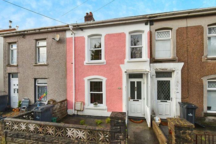 2 Bedroom Terraced House For Sale In Brecon Road, Penrhos, Ystradgynlais, Powys, SA9