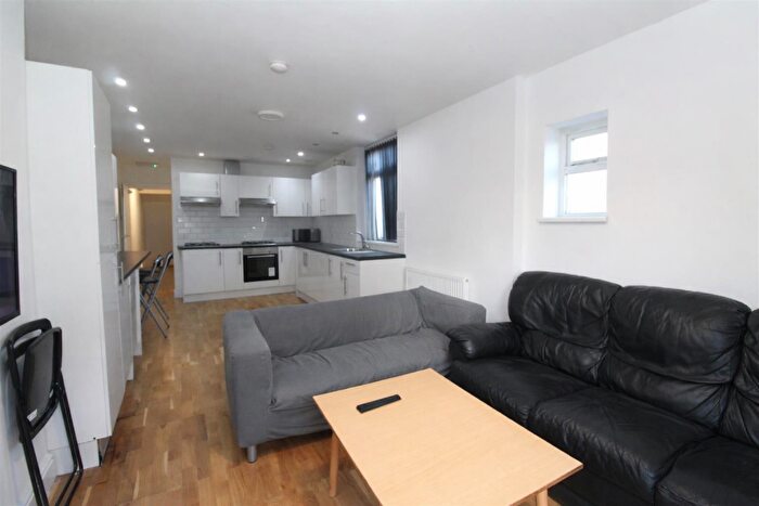 7 Bedroom House To Rent In Pen-Y-Wain, Cathays, Cardiff, CF24