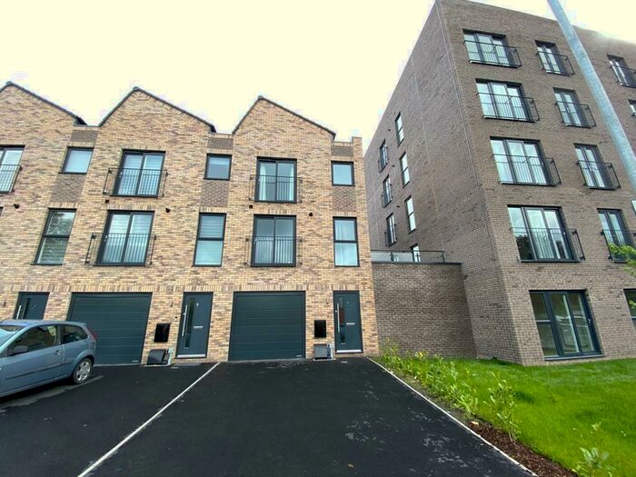 3 Bedroom House To Rent In Christie Road, Manchester, M32