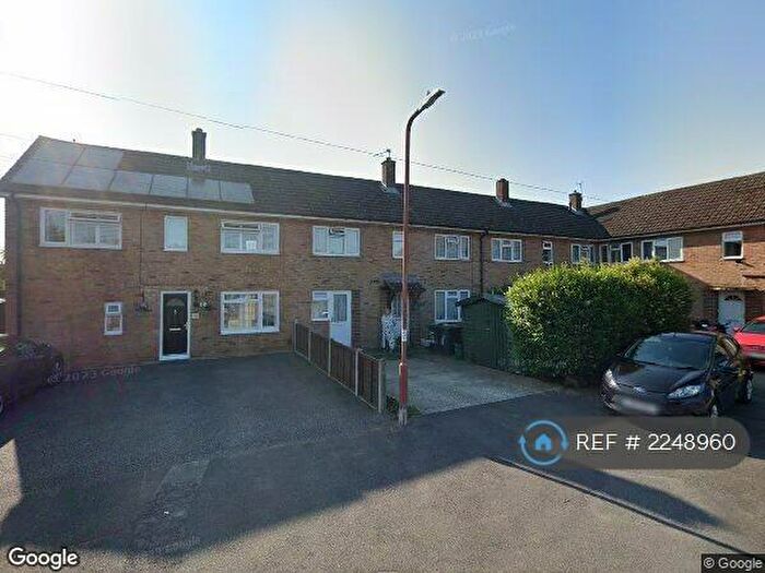 3 Bedroom Terraced House To Rent In Norman Road, Snodland, ME6