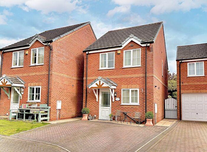 3 Bedroom Detached House For Sale In Netherby Road, Sedgley, DY3
