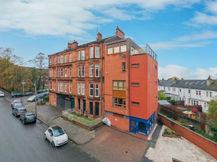 2 Bedroom Apartment To Rent In Waverley Street, Flat, Shawlands, Glasgow, G41