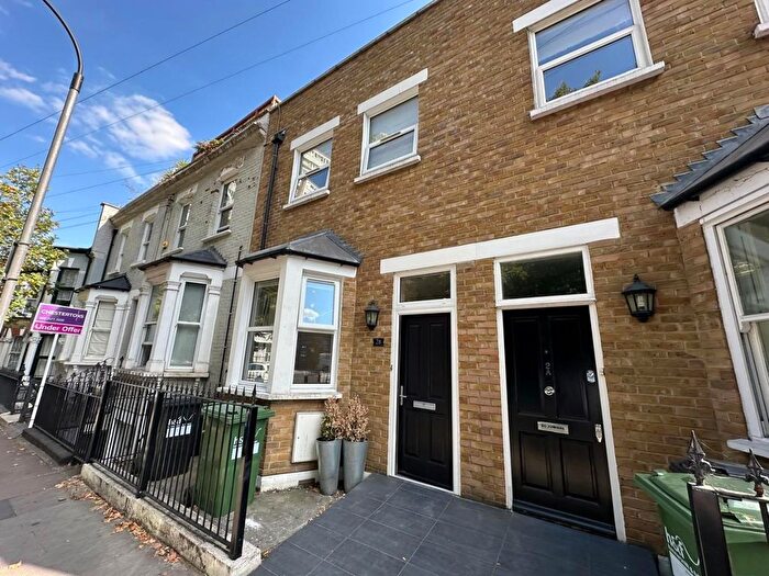 3 Bedroom Terraced House To Rent In Aspenlea Road, Hammersmith, W6