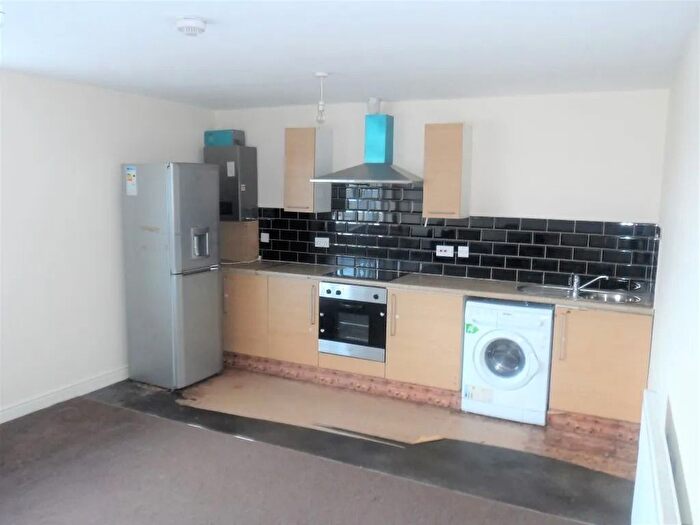 1 Bedroom Flat To Rent In Miles Road, Mitcham, CR4