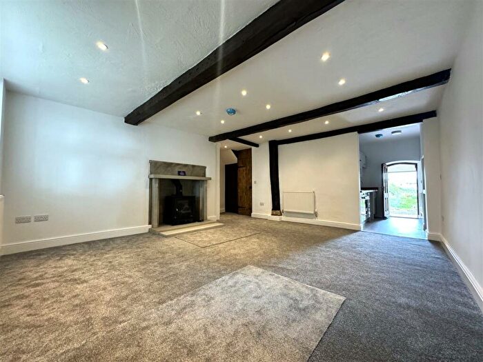 3 Bedroom Cottage To Rent In Woolrow Cottage, Birkhouse Road, Bailiff Bridge, Brighouse, HD6