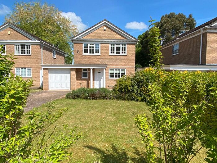 3 Bedroom Detached House To Rent In Hertford Court, Northampton, Northamptonshire, NN3