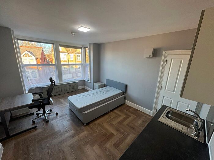 Studio To Rent In Priory Road, High Wycombe, HP13