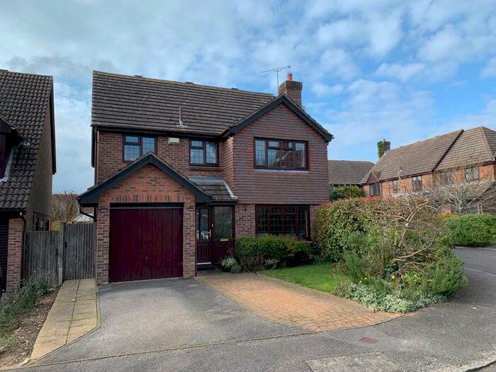 4 Bedroom Detached House To Rent In Bishops Waltham, Southampton, SO32