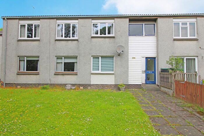 3 Bedroom Flat To Rent In Castle Vale, Stirling, FK9