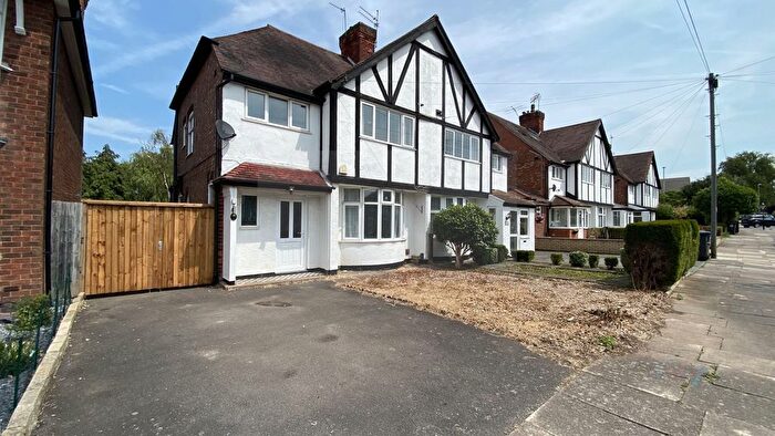 3 Bedroom Semi-Detached House To Rent In Northcote Road, Clarendon Park, LE2