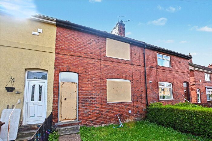 3 Bedroom Terraced House For Sale In Newstead Avenue, Fitzwilliam, Pontefract, West Yorkshire, WF9