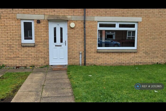 2 Bedroom Flat To Rent In Cuthelton Street, Glasgow, G31