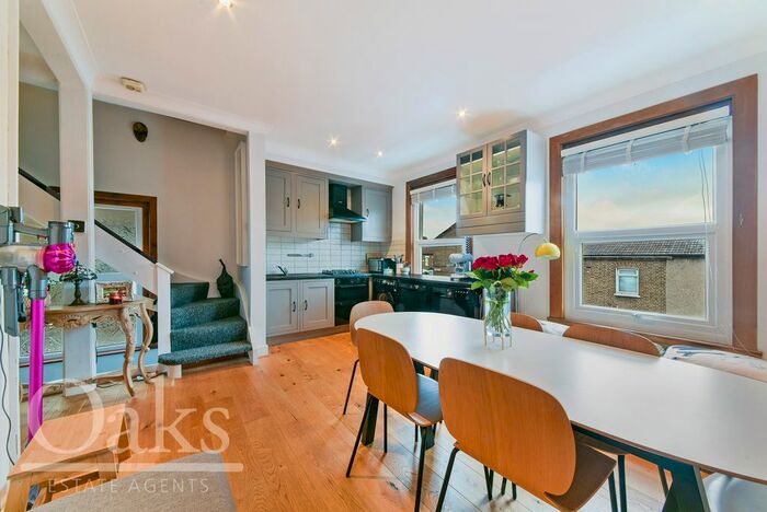 1 Bedroom Flat To Rent In Apsley Road, London, SE25