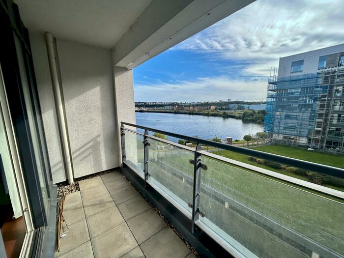 2 Bedroom Apartment To Rent In Davaar House, Prospect Place, Cardiff Bay, CF11