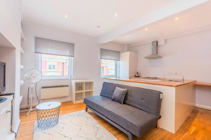 1 Bedroom Flat To Rent In Blandford Street, Marylebone, London, W1U