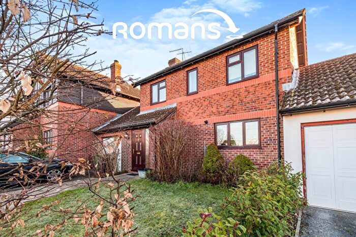 3 Bedroom House To Rent In Campion Way, Kings Worthy, Winchester, SO23