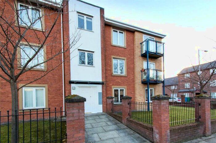 2 Bedroom Apartment To Rent In Jackson Crescent, Hulme, Manchester, M15