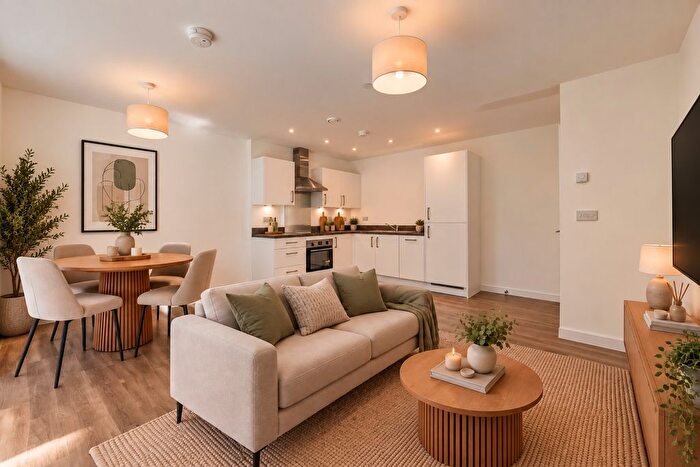 1 Bedroom Flat For Sale In Moorbridge Road, Maidenhead, SL6