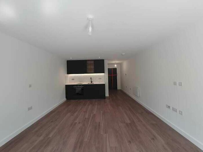 Studio To Rent In Beaufort Square, London, NW9