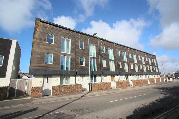 4 Bedroom Town House To Rent In Mount Wise, Newquay, TR7