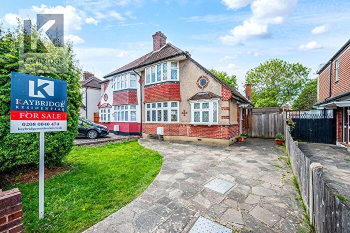 3 Bedroom Property For Sale In Walsingham Gardens, Epsom, KT19