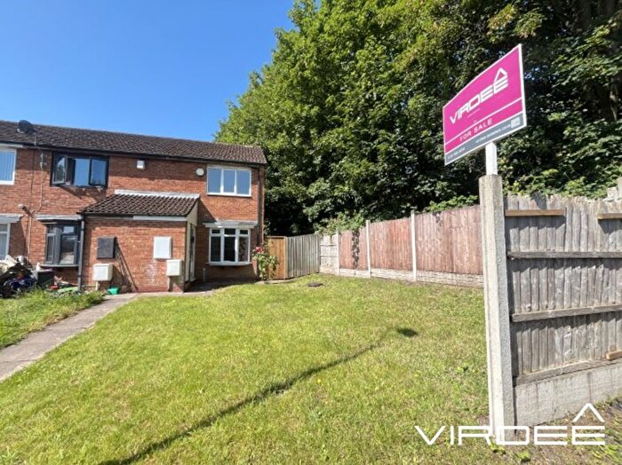 2 Bedroom Terraced House For Sale In Spring Grove Gardens, Birmingham, West Midlands, B18