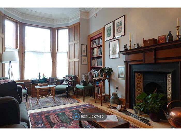 1 Bedroom Flat To Rent In Straiton Place, Edinburgh, EH15