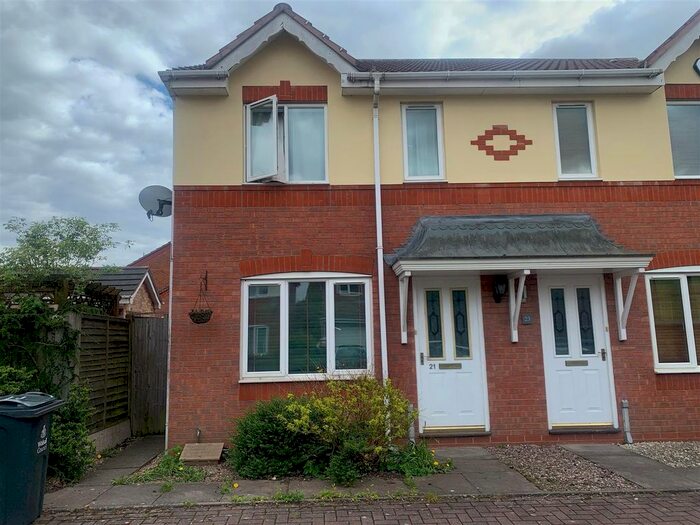 2 Bedroom Property To Rent In Old Masters Close, Walsall, WS1
