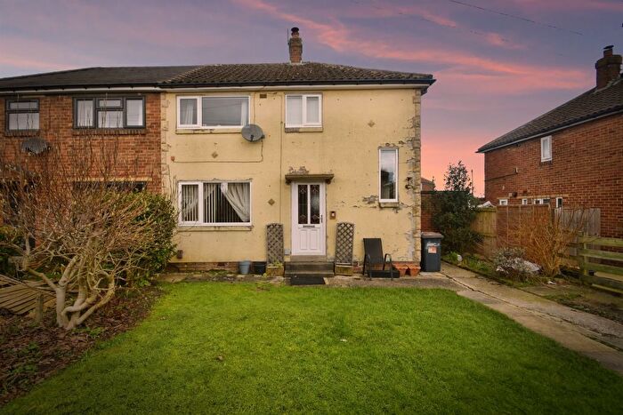 3 Bedroom Semi Detached House For Sale In Poplar Grove, Harrogate, HG1