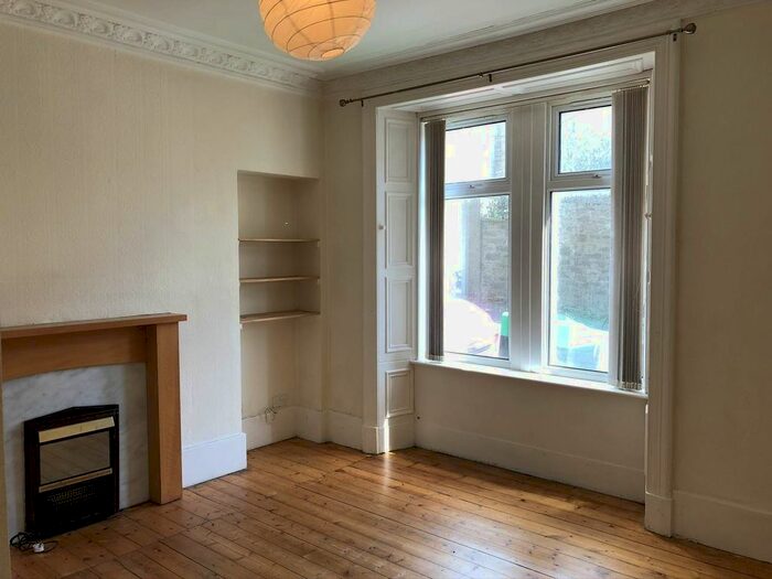 1 Bedroom Flat To Rent In Springhill, Dundee, DD4