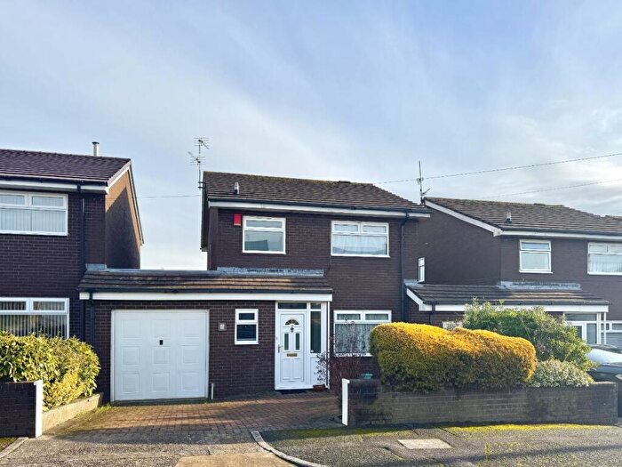 3 Bedroom Detached House For Sale In Hastings Place, Penarth, CF64