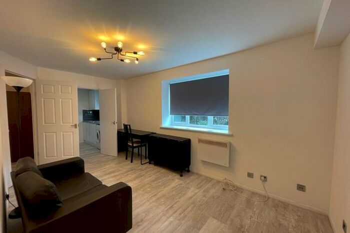 1 Bedroom Flat To Rent In Abbey Lane, London, E15