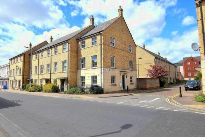 4 Bedroom Town House To Rent In Silk Street, Ipswich, IP4