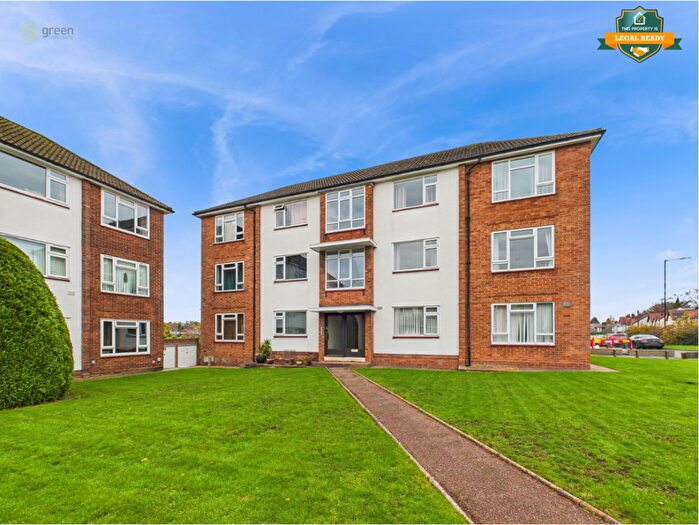 1 Bedroom Apartment For Sale In Balfour Court, Lichfield Road, Four Oaks, B74