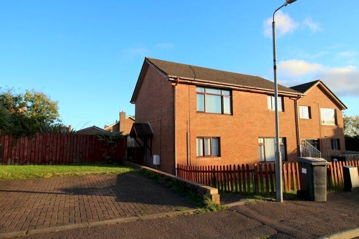 2 Bedroom Flat For Sale In Rosgoill Park, Belfast BT11
