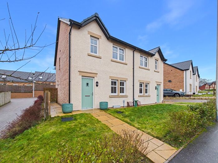 3 Bedroom Semi Detached House To Rent In Thorpe Rig, Biggar, ML12