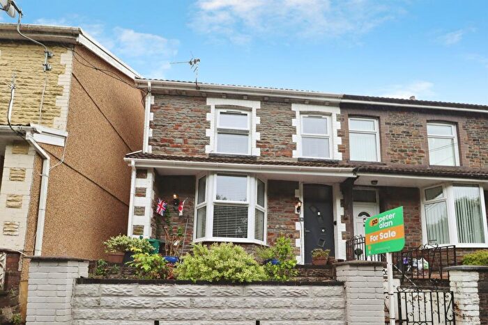 3 Bedroom Semi-Detached House For Sale In Wyndham Street, Tonypandy, CF40