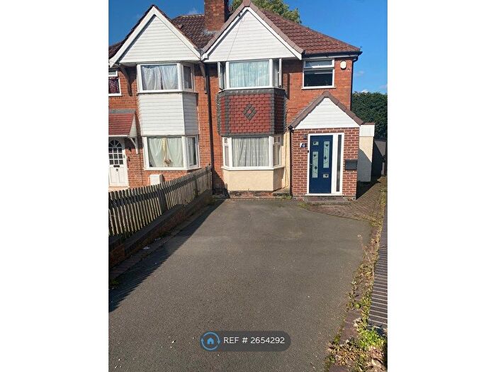 3 Bedroom Semi-Detached House To Rent In Wiseacre Croft, Shirley, Solihull, B90