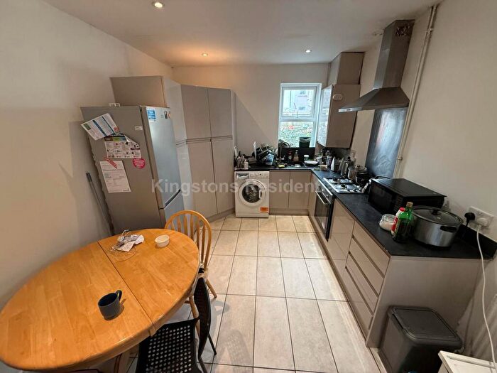 5 Bedroom Terraced House To Rent In Bedroom House At Diana Street, Roath, Cardiff, CF24