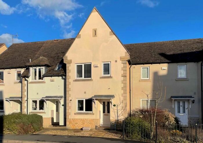 2 Bedroom Property To Rent In Gresley Drive, Stamford, PE9