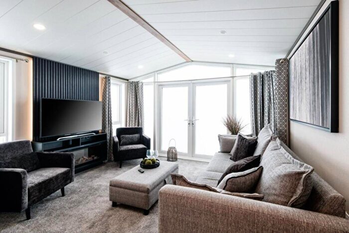 2 Bedroom Lodge For Sale In Townfoot, Ecclefechan, Lockerbie, Dumfries & Galloway, DG11