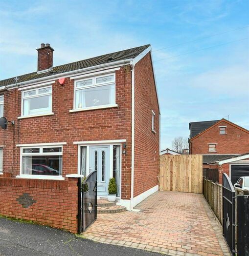 3 Bedroom Semi-Detached House For Sale In Sandyknowes Park, Newtownabbey, BT36
