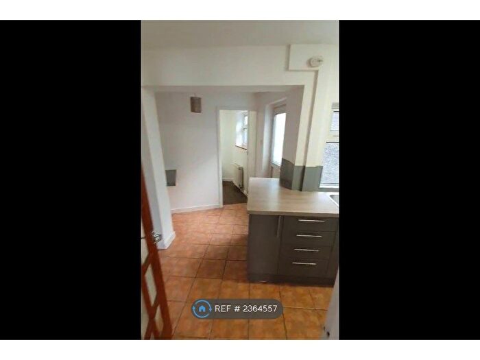 2 Bedroom End Of Terrace House To Rent In Caernarfon, Caernarfon, LL55