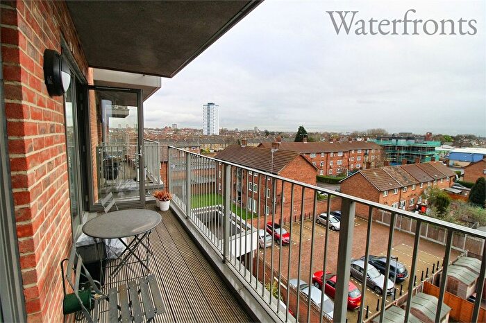 1 Bedroom Flat To Rent In Hammersley Road, London, E16